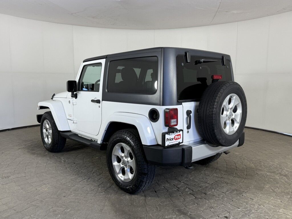2013 Jeep Wrangler Sahara 4WD Maumee OH