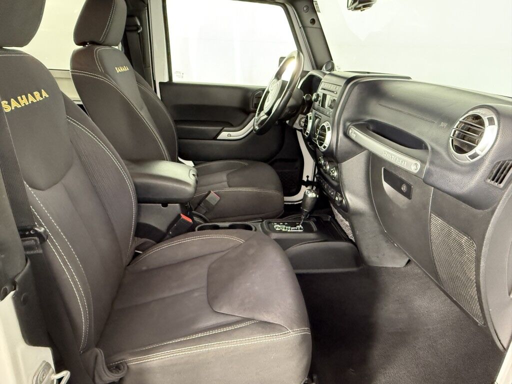 2013 Jeep Wrangler Sahara 4WD Maumee OH