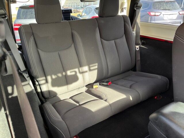 2013 Jeep Wrangler Sahara 4x4 2 Door Hard Top Ashland VA