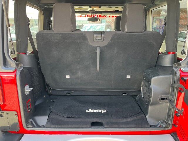 2013 Jeep Wrangler Sahara 4x4 2 Door Hard Top Ashland VA