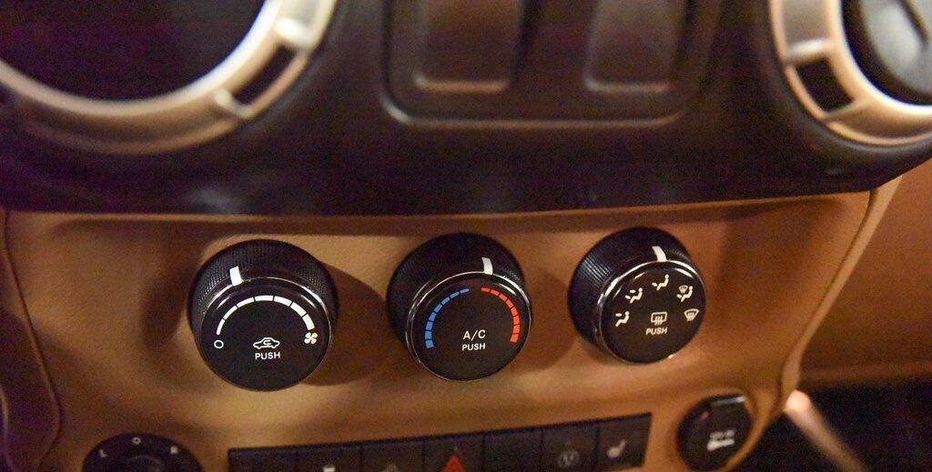 2013 Jeep Wrangler Sahara Akron OH