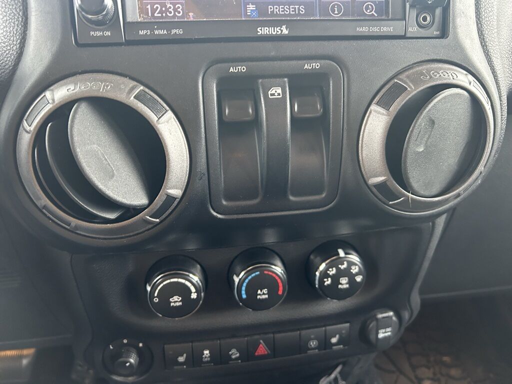 2013 Jeep Wrangler Sahara Crestwood KY