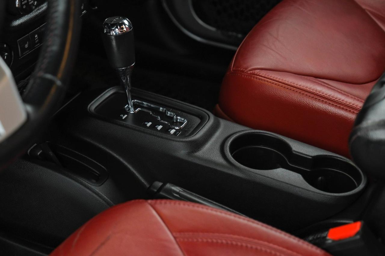 2013 Jeep Wrangler UNLIMITED RUBICON 10TH ANNIVERSARY 4WD AUTOMATIC SOFT TOP CONVER Carrollton TX