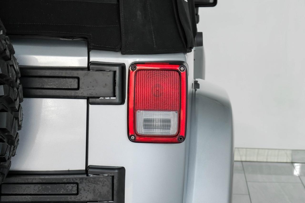 2013 Jeep Wrangler UNLIMITED RUBICON 10TH ANNIVERSARY 4WD AUTOMATIC SOFT TOP CONVER Carrollton TX