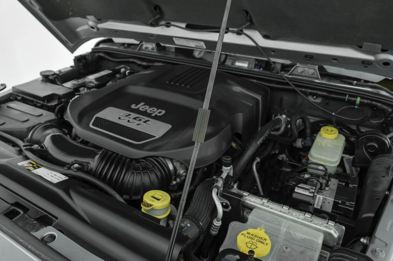 2013 Jeep Wrangler UNLIMITED RUBICON 10TH ANNIVERSARY 4WD AUTOMATIC SOFT TOP CONVER Carrollton TX