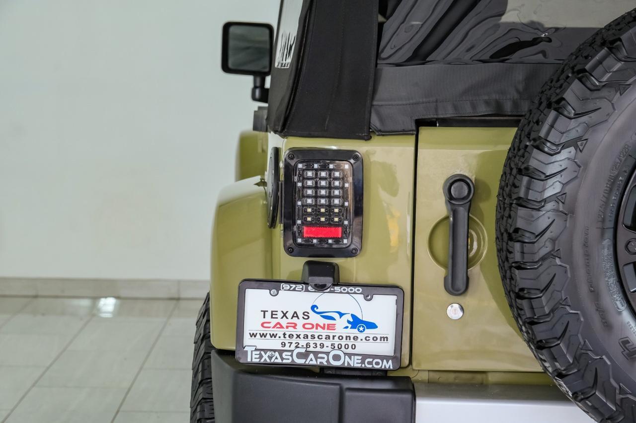 2013 Jeep Wrangler UNLIMITED SAHARA 4WD SOFT TOP CONVERTIBLE CRUISE CONTROL RUNNING BOARDS TOW HITCH Carrollton TX