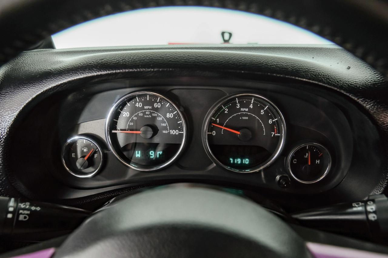 2013 Jeep Wrangler UNLIMITED SAHARA 4WD SOFT TOP CONVERTIBLE CRUISE CONTROL RUNNING BOARDS TOW HITCH Carrollton TX
