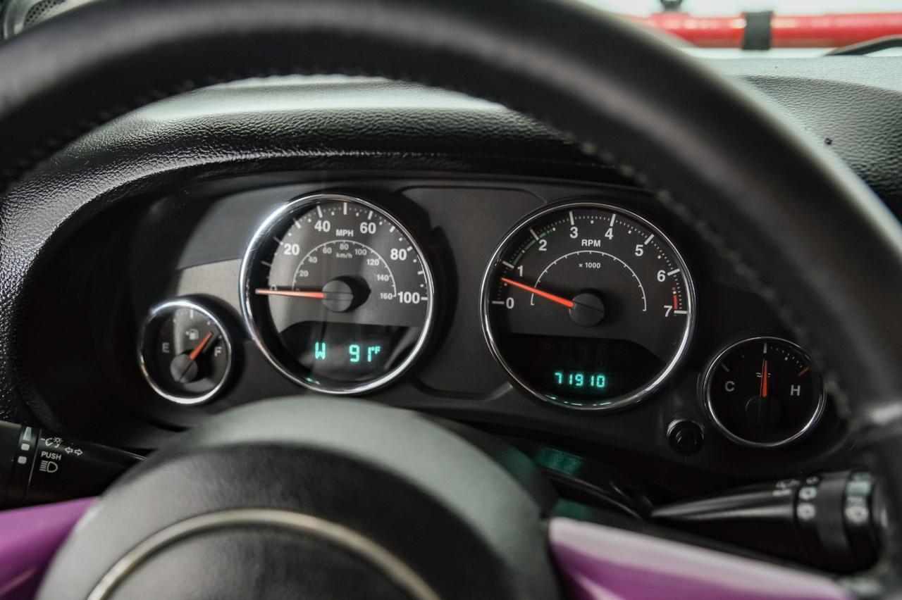 2013 Jeep Wrangler UNLIMITED SAHARA 4WD SOFT TOP CONVERTIBLE CRUISE CONTROL RUNNING BOARDS TOW HITCH Carrollton TX
