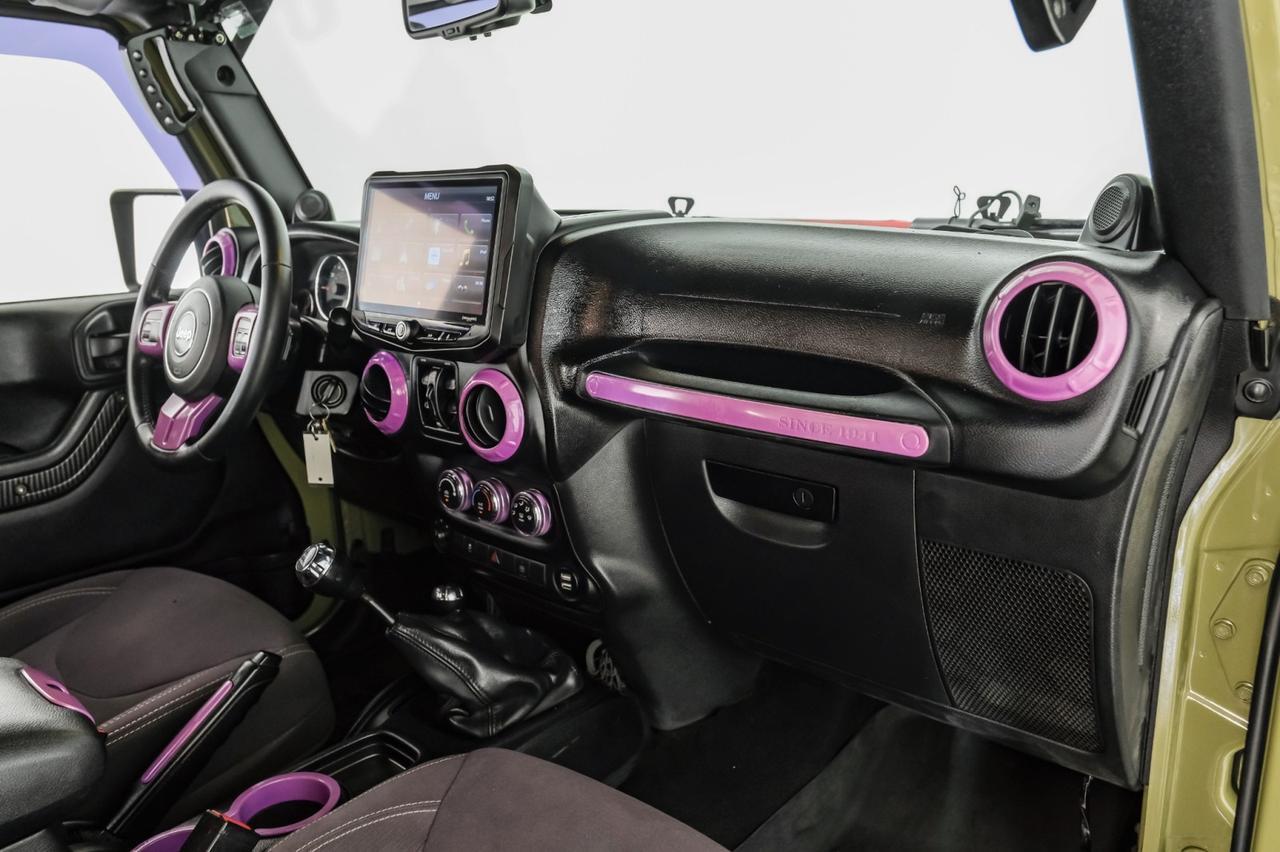 2013 Jeep Wrangler UNLIMITED SAHARA 4WD SOFT TOP CONVERTIBLE CRUISE CONTROL RUNNING BOARDS TOW HITCH Carrollton TX
