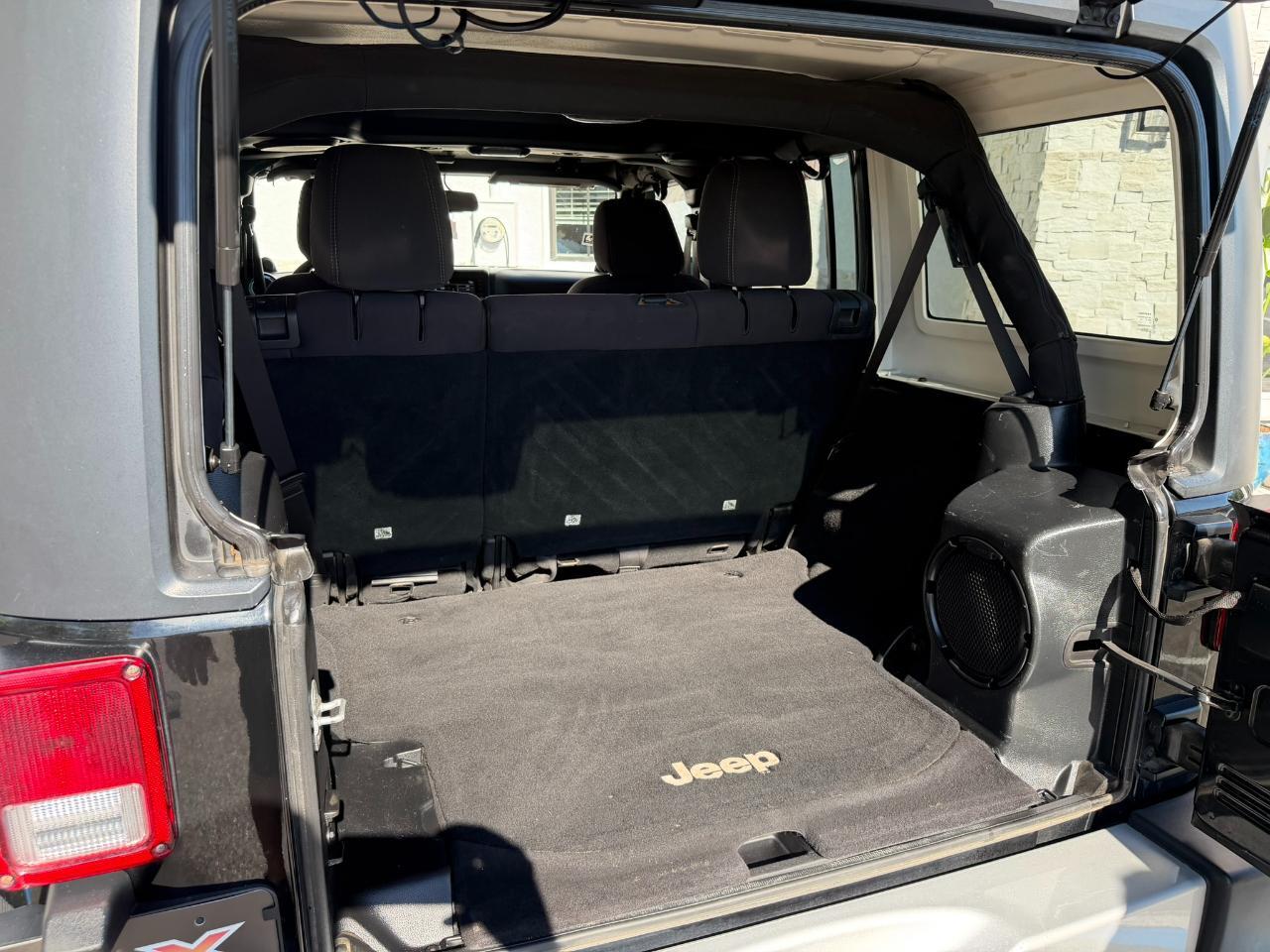 2013 Jeep Wrangler Unlimited 4WD 4dr Sahara Jacksonville FL