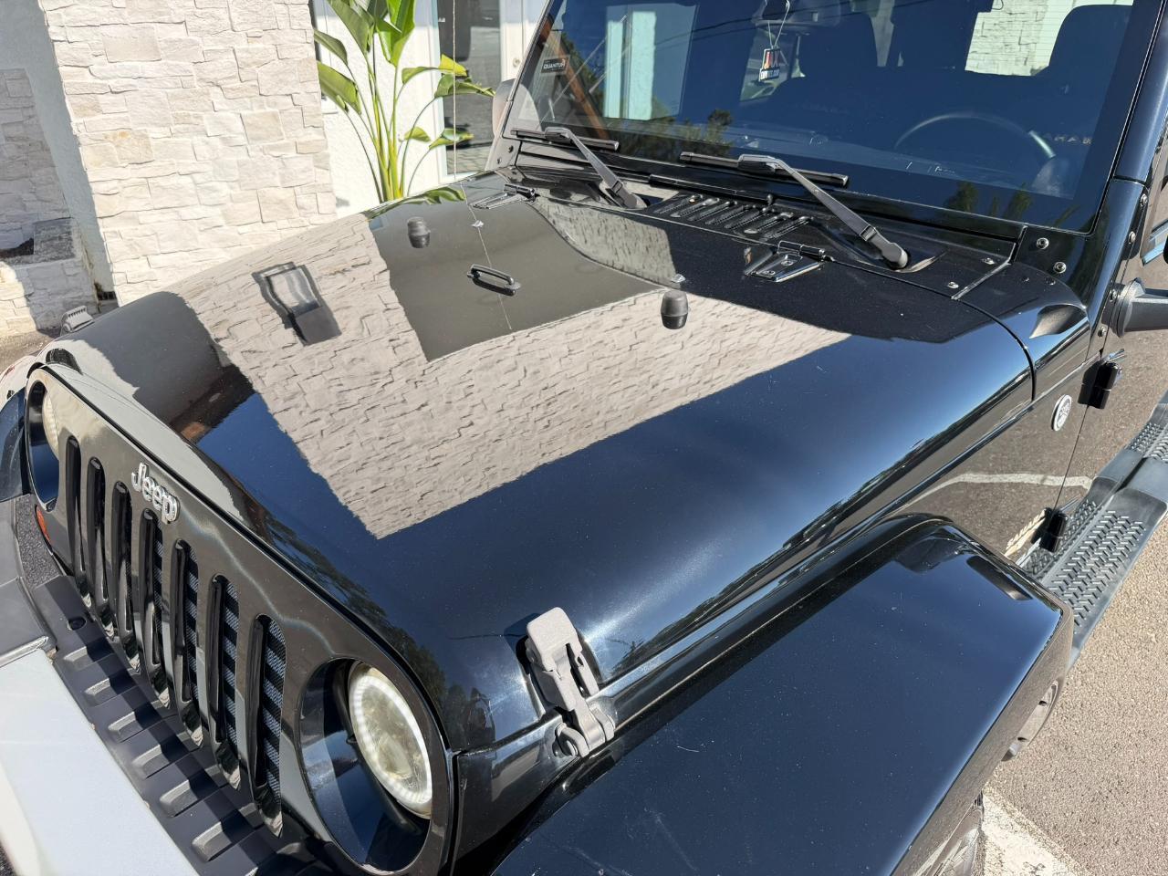 2013 Jeep Wrangler Unlimited 4WD 4dr Sahara Jacksonville FL