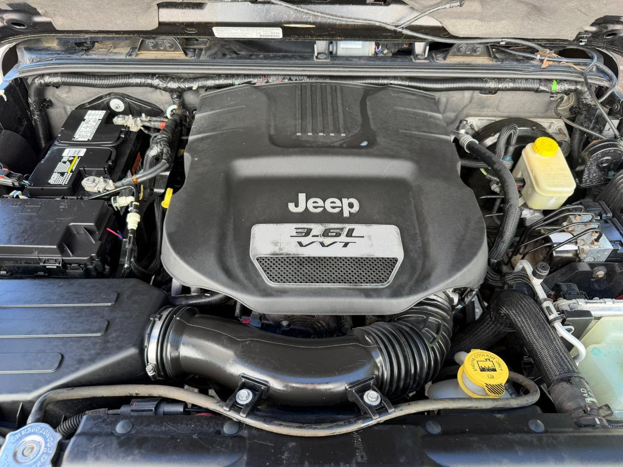 2013 Jeep Wrangler Unlimited 4WD 4dr Sahara Jacksonville FL