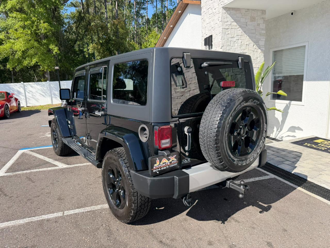 2013 Jeep Wrangler Unlimited 4WD 4dr Sahara Jacksonville FL