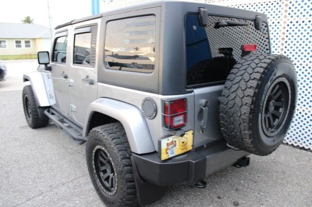 2013 Jeep Wrangler Unlimited Freedom Edition 4X4