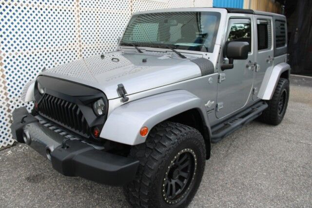 2013 Jeep Wrangler Unlimited Freedom Edition 4X4