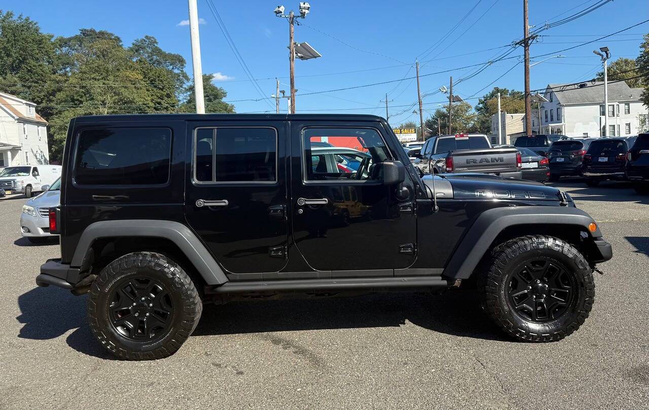2013 Jeep Wrangler Unlimited Moab 4x4 4dr SUV Edison NJ