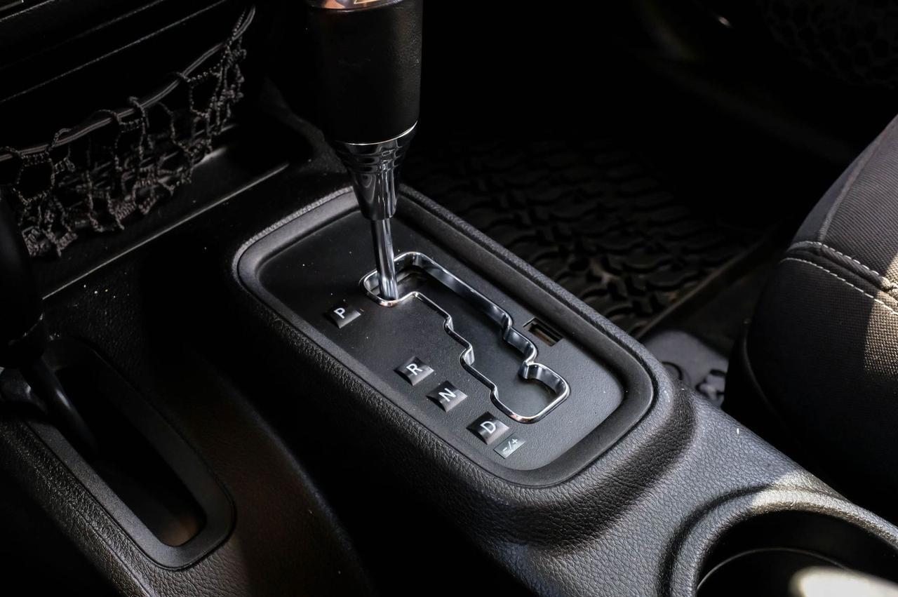 2013 Jeep Wrangler Unlimited Rubicon Richardson TX