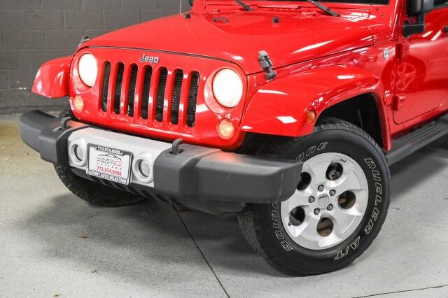 2013 Jeep Wrangler Unlimited Sahara 4WD 4dr SUV Chicago IL