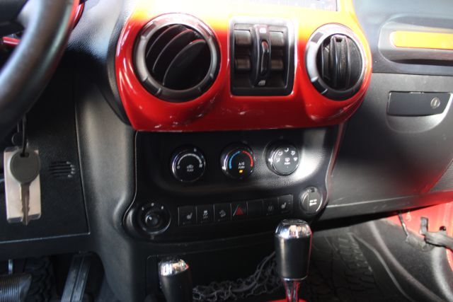 2013 Jeep Wrangler Unlimited Sahara 4WD Las Vegas NV