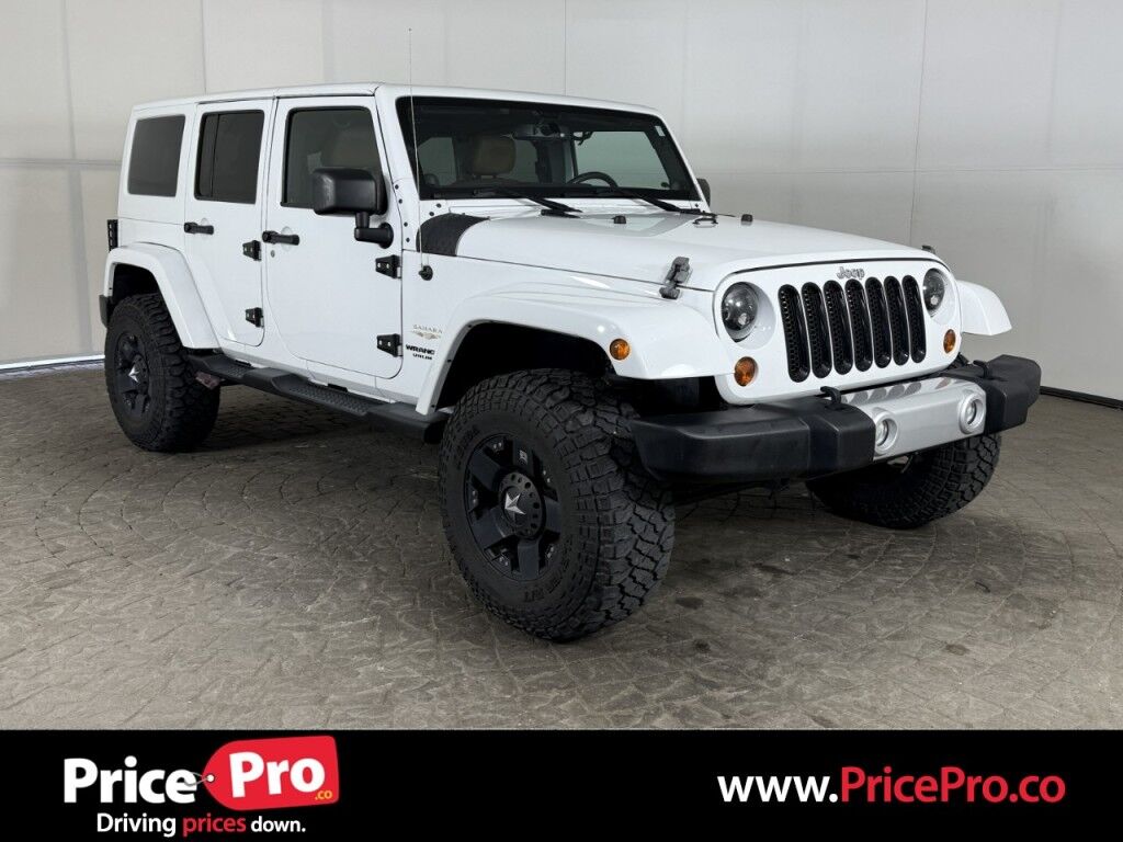 2013 Jeep Wrangler Unlimited Sahara 4x4 w/Leather Maumee OH