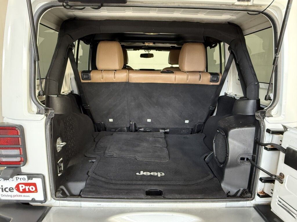 2013 Jeep Wrangler Unlimited Sahara 4x4 w/Leather Maumee OH