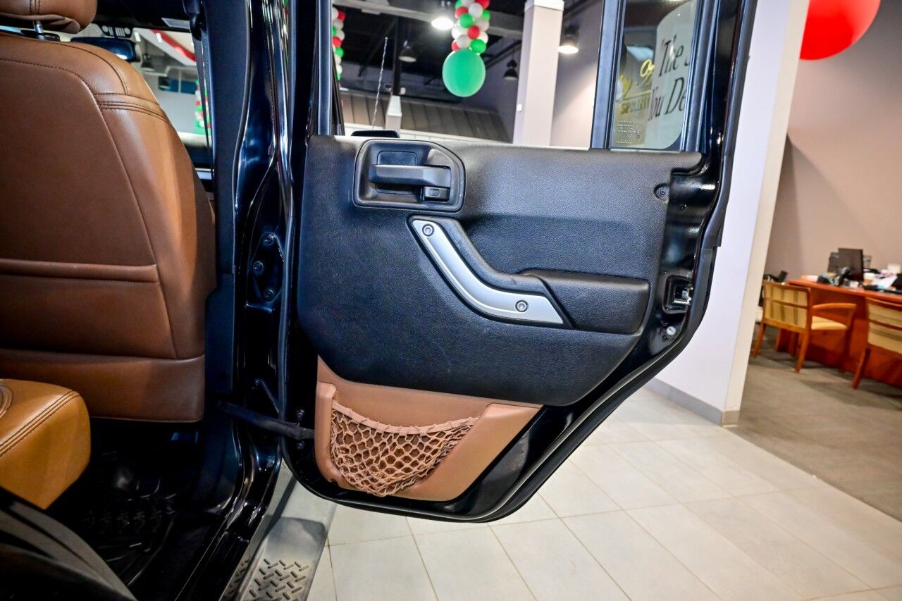 2013 Jeep Wrangler Unlimited Sahara, Auto Trans, Hard Top, Navigation, Leather, Remote Start Springfield NJ