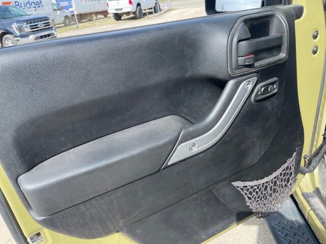 2013 Jeep Wrangler Unlimited Sahara Cleveland OH