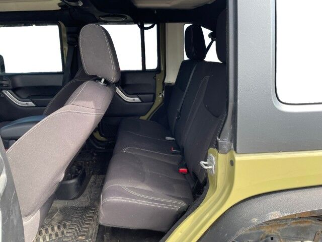 2013 Jeep Wrangler Unlimited Sahara Cleveland OH