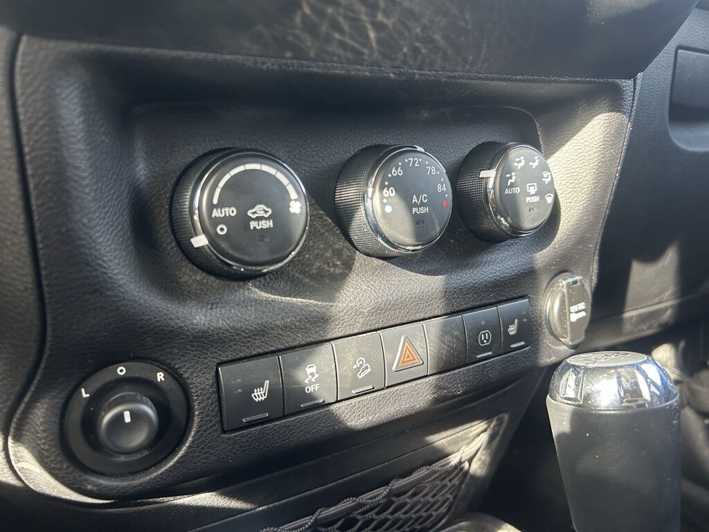 2013 Jeep Wrangler Unlimited Sahara Crestwood KY