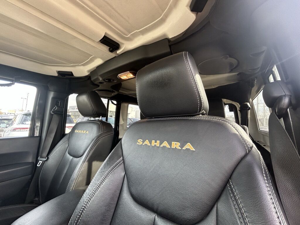 2013 Jeep Wrangler Unlimited Sahara Crestwood KY