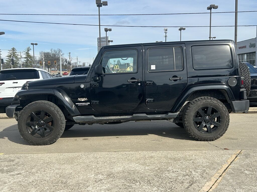 2013 Jeep Wrangler Unlimited Sahara Crestwood KY