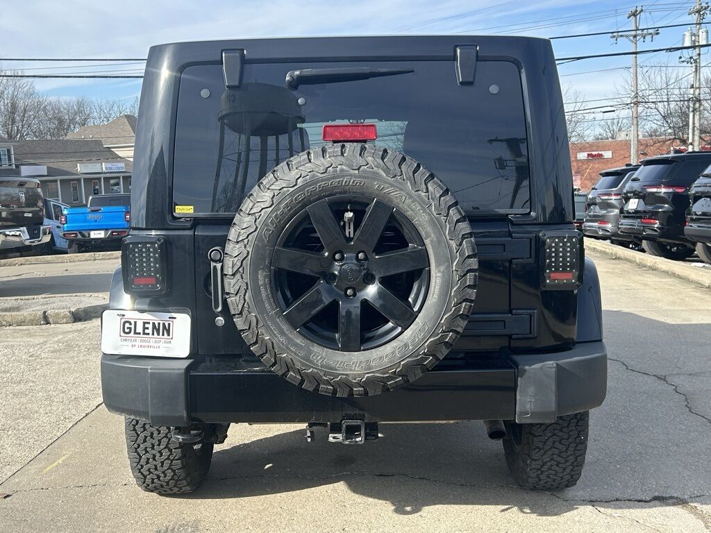 2013 Jeep Wrangler Unlimited Sahara Crestwood KY