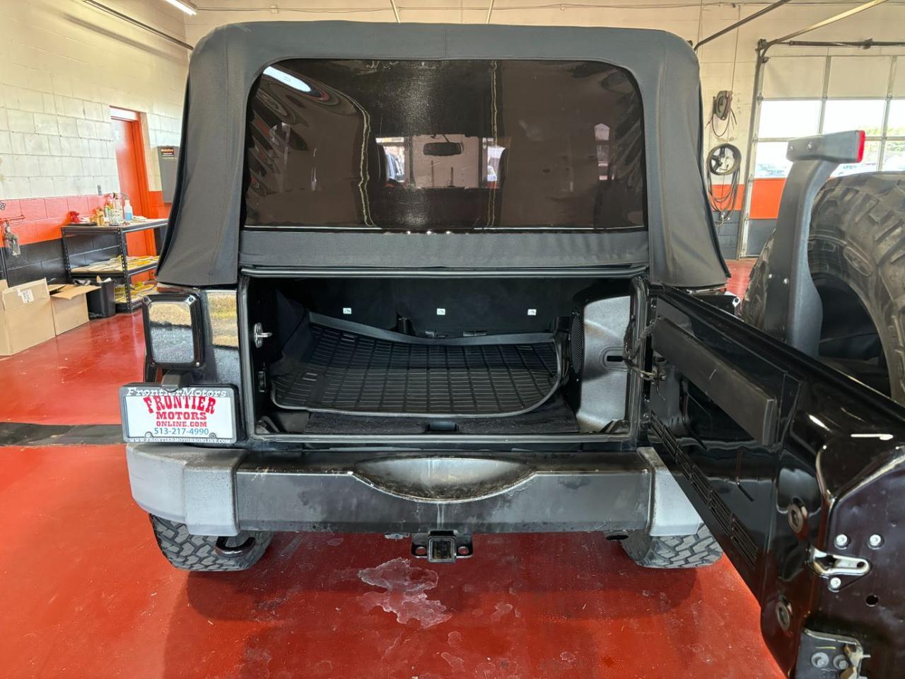 2013 Jeep Wrangler Unlimited Sahara Franklin OH