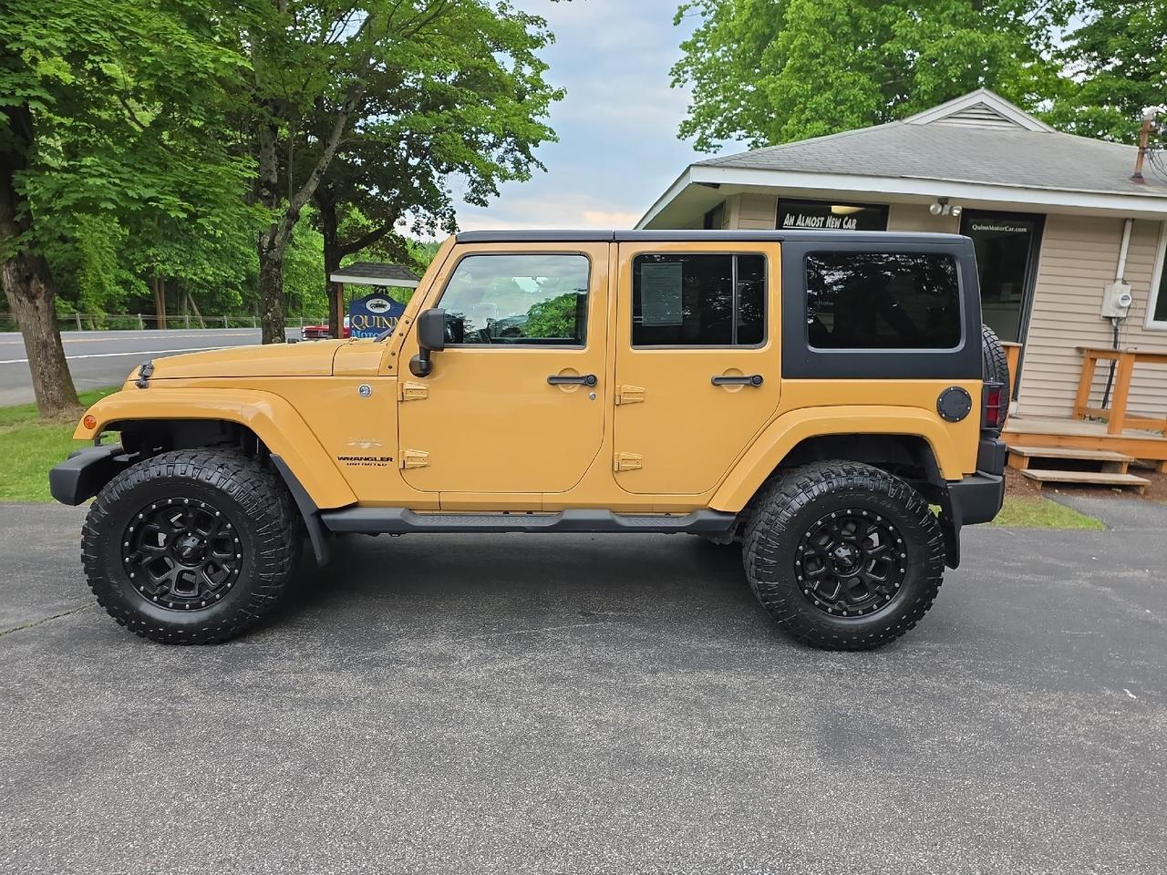 2013 Jeep Wrangler Unlimited Sahara