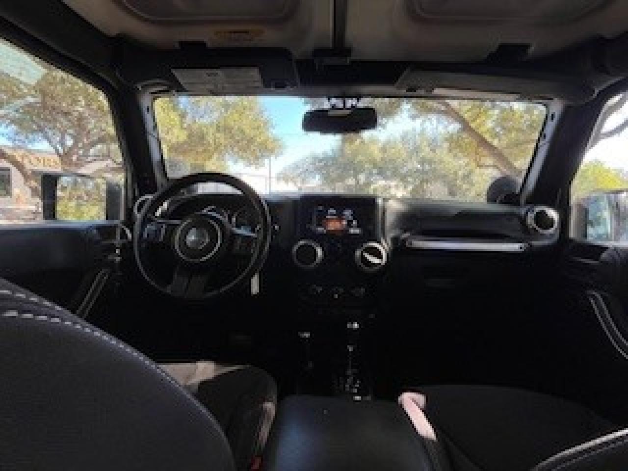 2013 Jeep Wrangler Unlimited Sahara Spring Branch TX