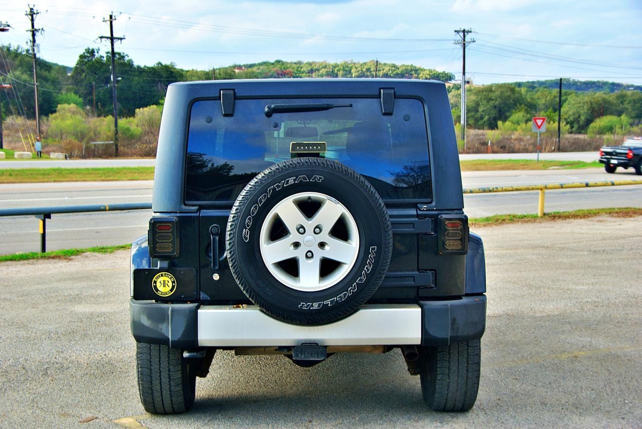 2013 Jeep Wrangler Unlimited Sahara Spring Branch TX