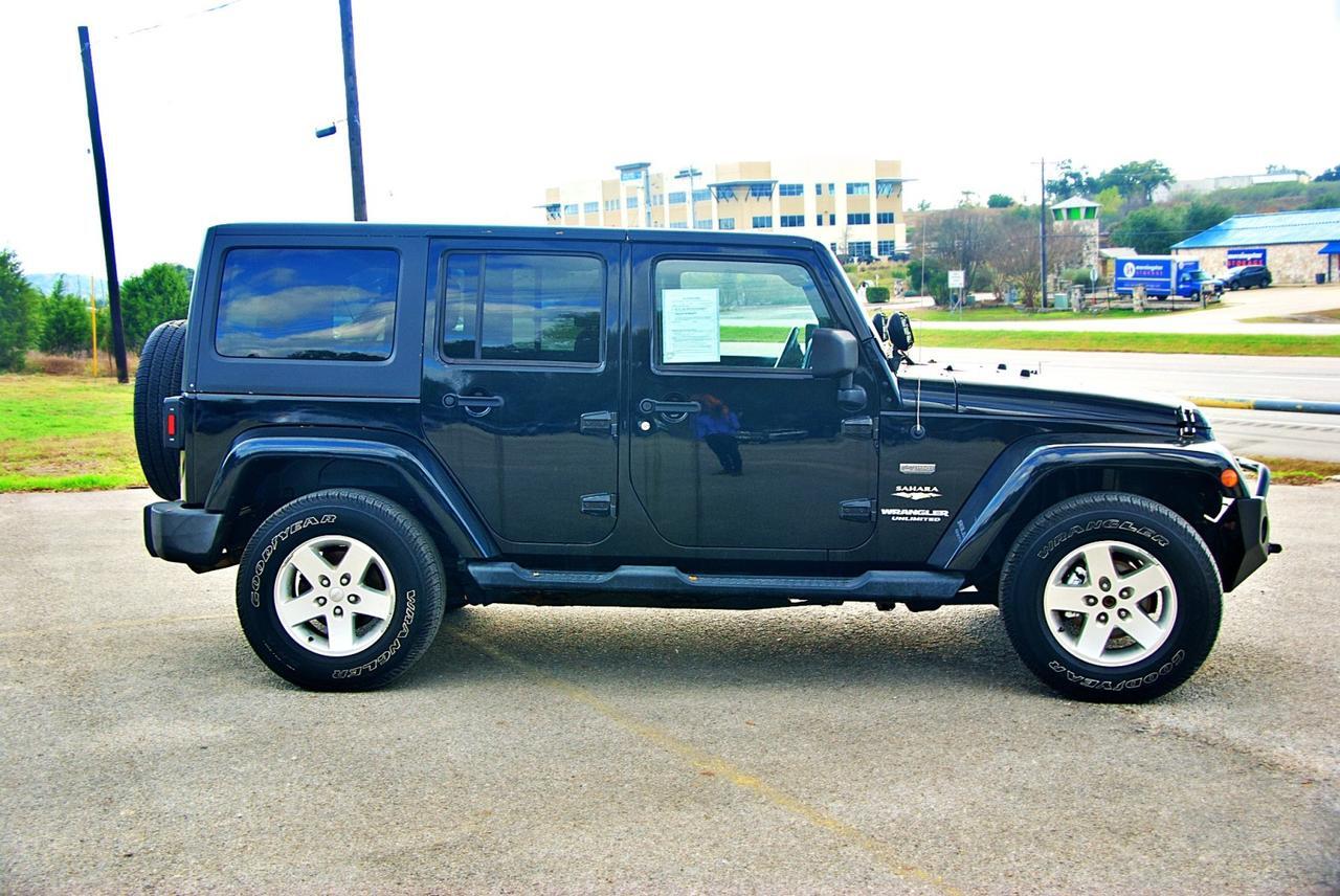 2013 Jeep Wrangler Unlimited Sahara Spring Branch TX