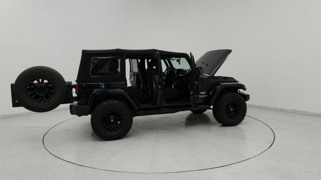 2013 Jeep Wrangler Unlimited Sahara Laurel MD