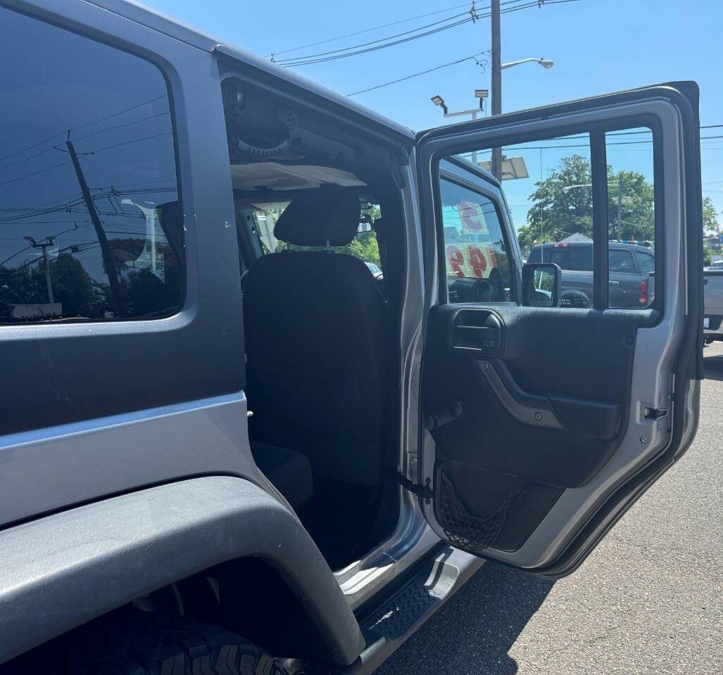2013 Jeep Wrangler Unlimited Sport 4x4 4dr SUV Edison NJ