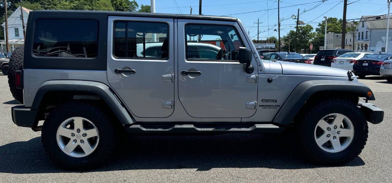 2013 Jeep Wrangler Unlimited Sport 4x4 4dr SUV Edison NJ