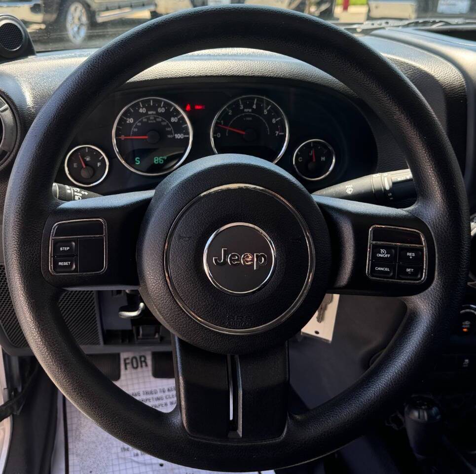2013 Jeep Wrangler Unlimited Sport 4x4 4dr SUV Edison NJ