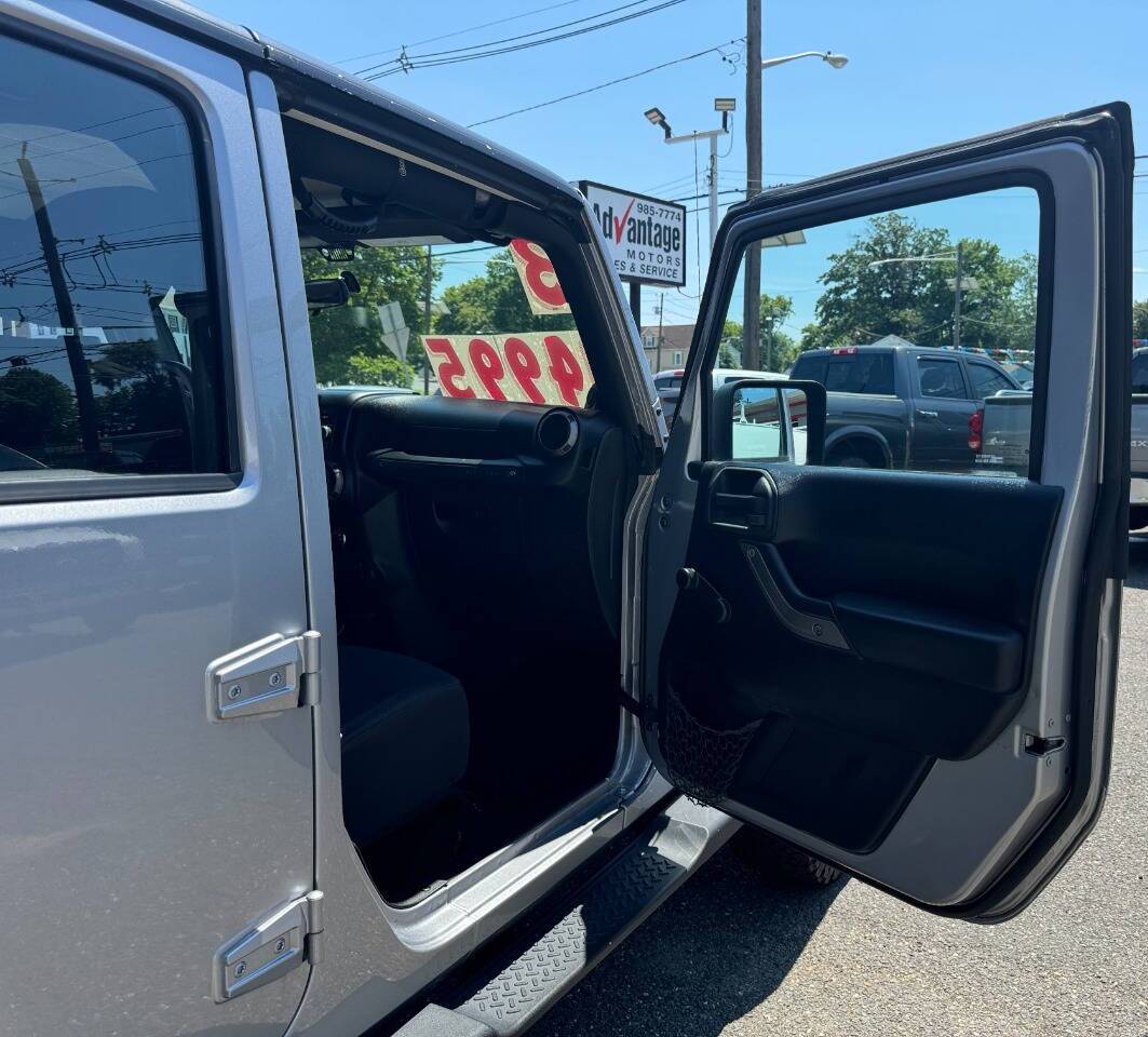 2013 Jeep Wrangler Unlimited Sport 4x4 4dr SUV Edison NJ