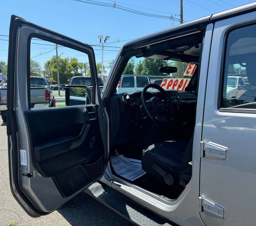 2013 Jeep Wrangler Unlimited Sport 4x4 4dr SUV Edison NJ