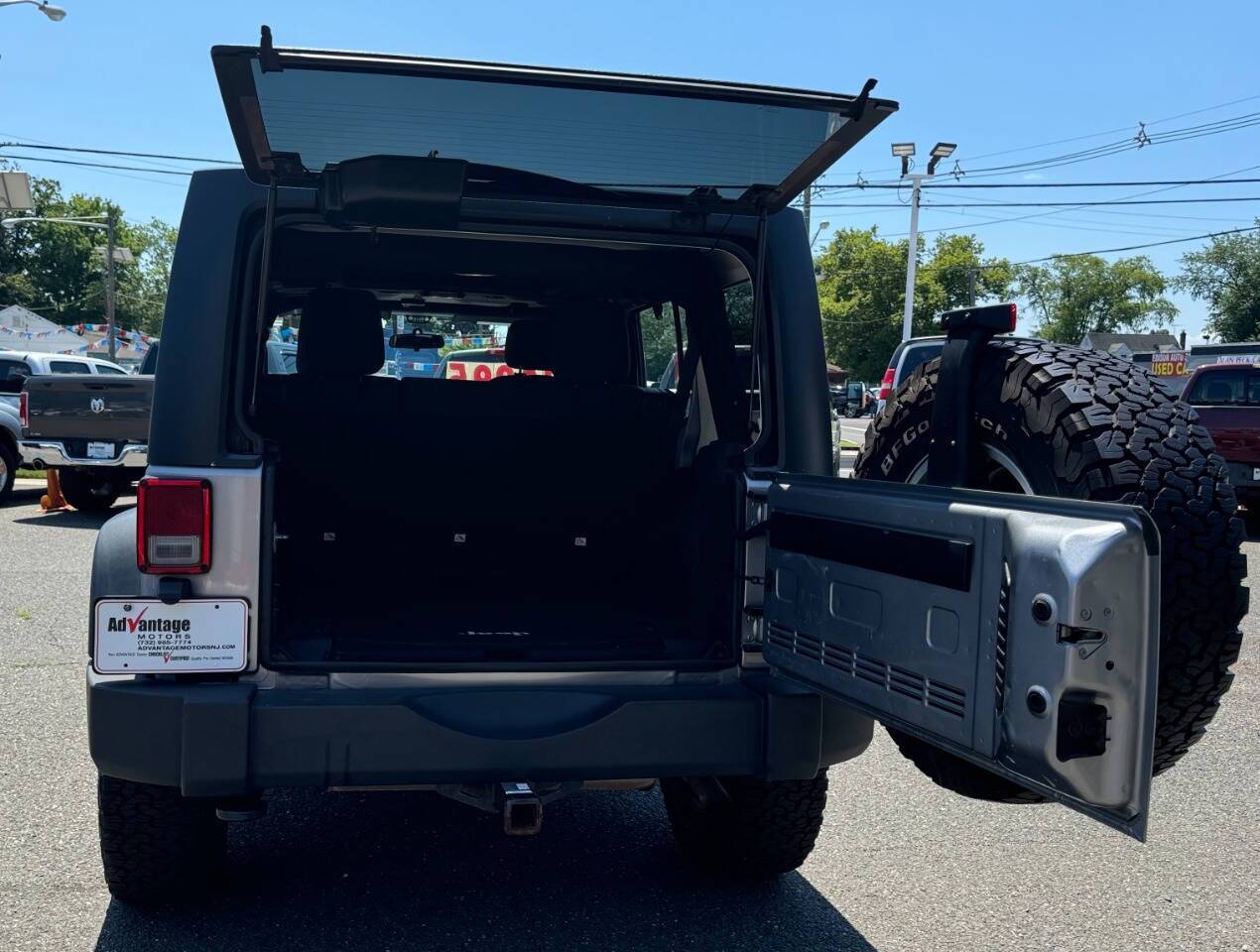2013 Jeep Wrangler Unlimited Sport 4x4 4dr SUV Edison NJ