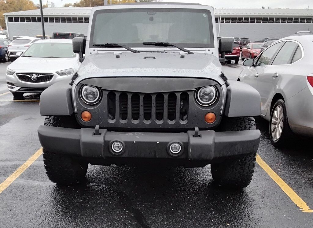 2013 Jeep Wrangler Unlimited Sport Akron OH