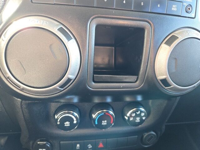 2013 Jeep Wrangler Unlimited Sport West Burlington IA