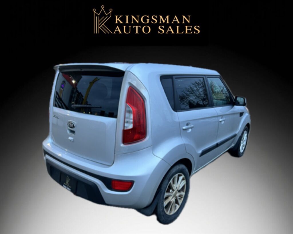 2013 KIA SOUL + Des Moines WA
