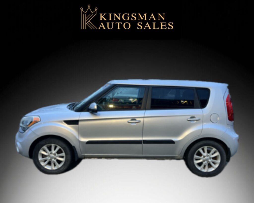 2013 KIA SOUL +