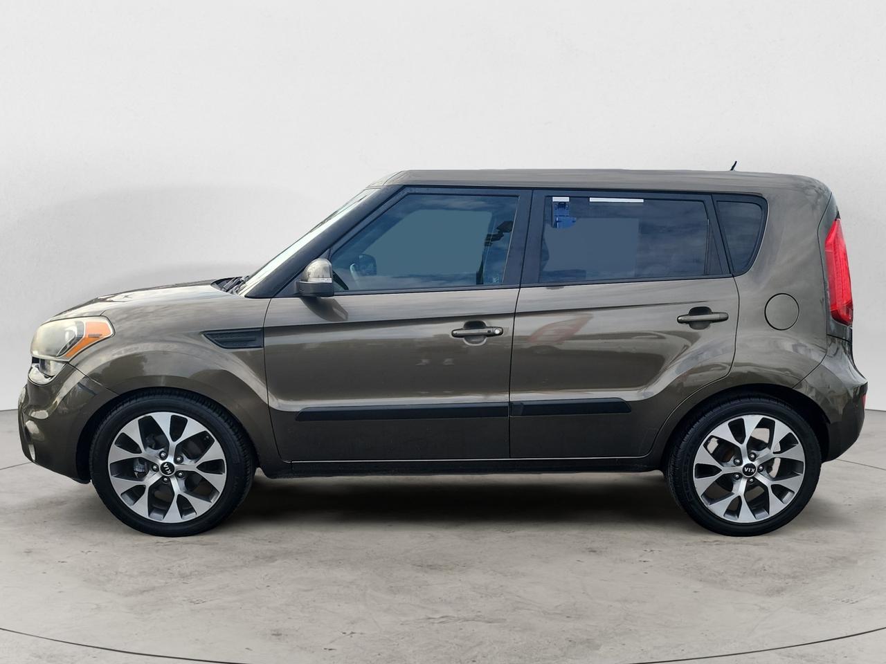 2013 KIA SOUL BASE; SPORT; + Kansas City MO