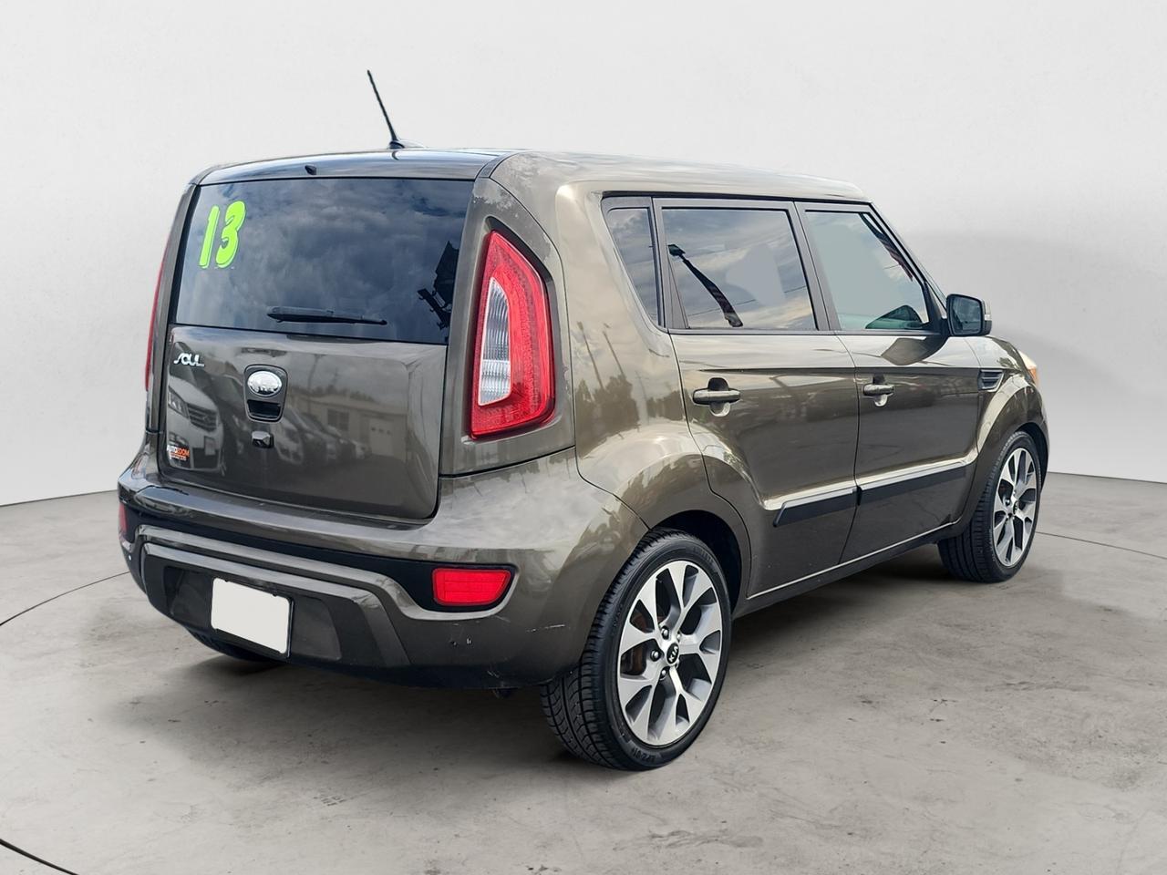 2013 KIA SOUL BASE; SPORT; + Kansas City MO